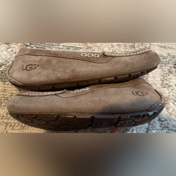 UGG Tan Suede Moccasin Slippers - Picture 2 of 6